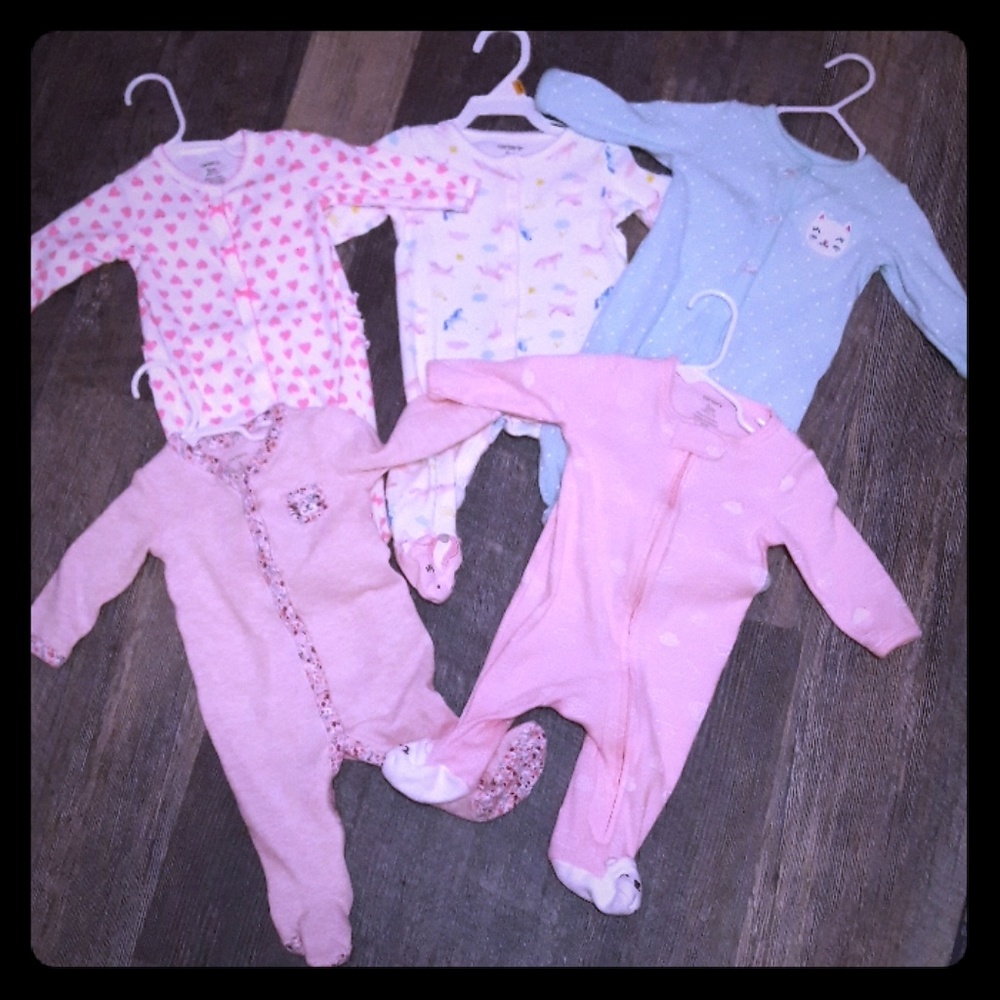Bundle of 5 Carter's 3 months sleepers